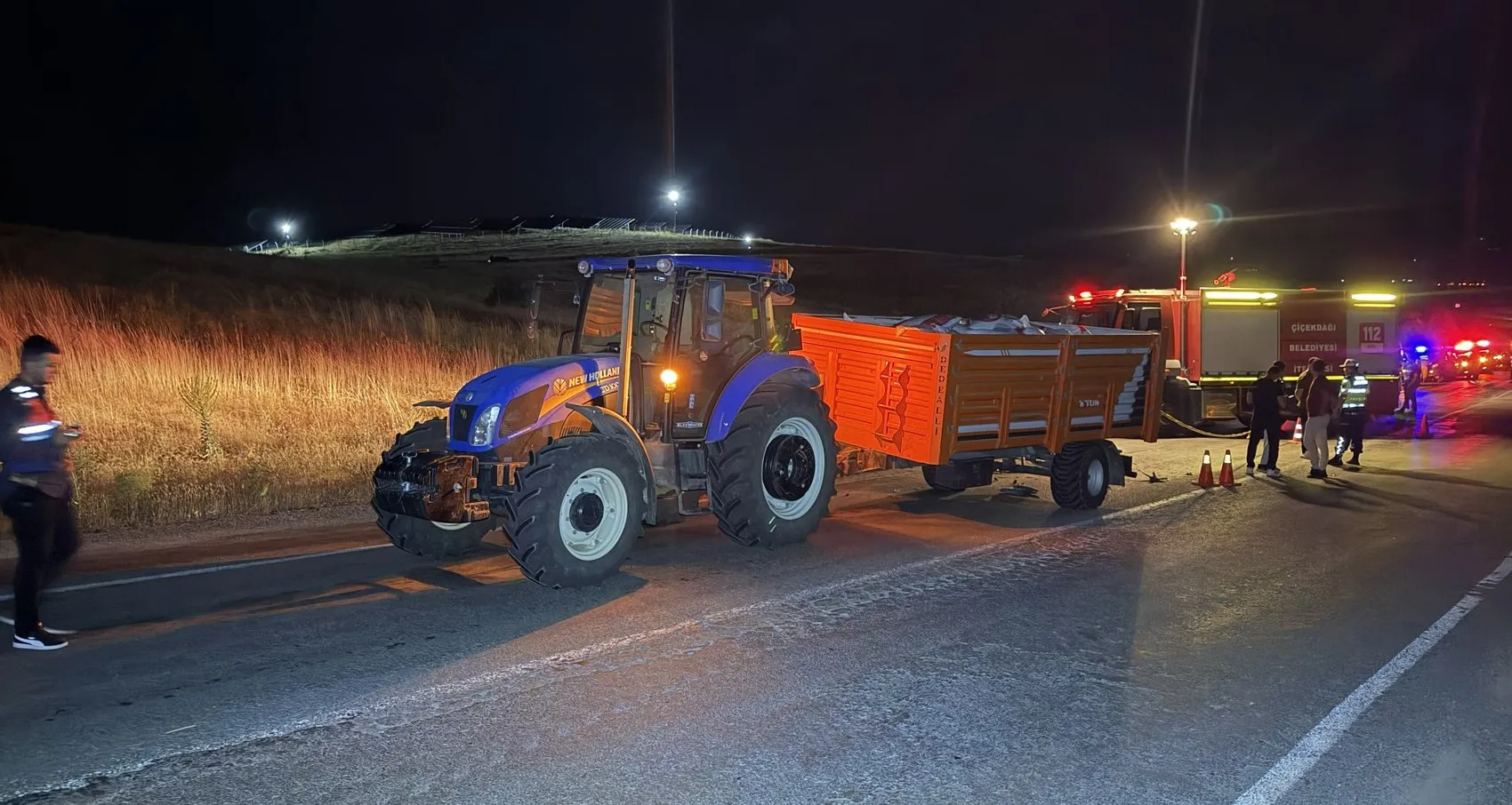 Kırşehir’de traktöre çarpan otomobilin sürücüsü hayatını kaybetti