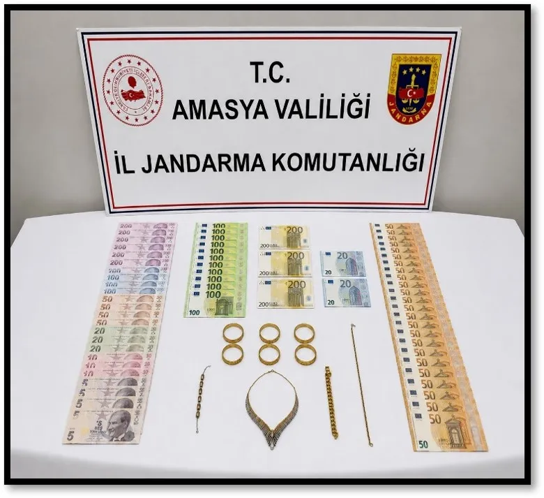 Amasya'da telefon dolandırıcıları yaşlı adamı 2 milyon lira çarptı