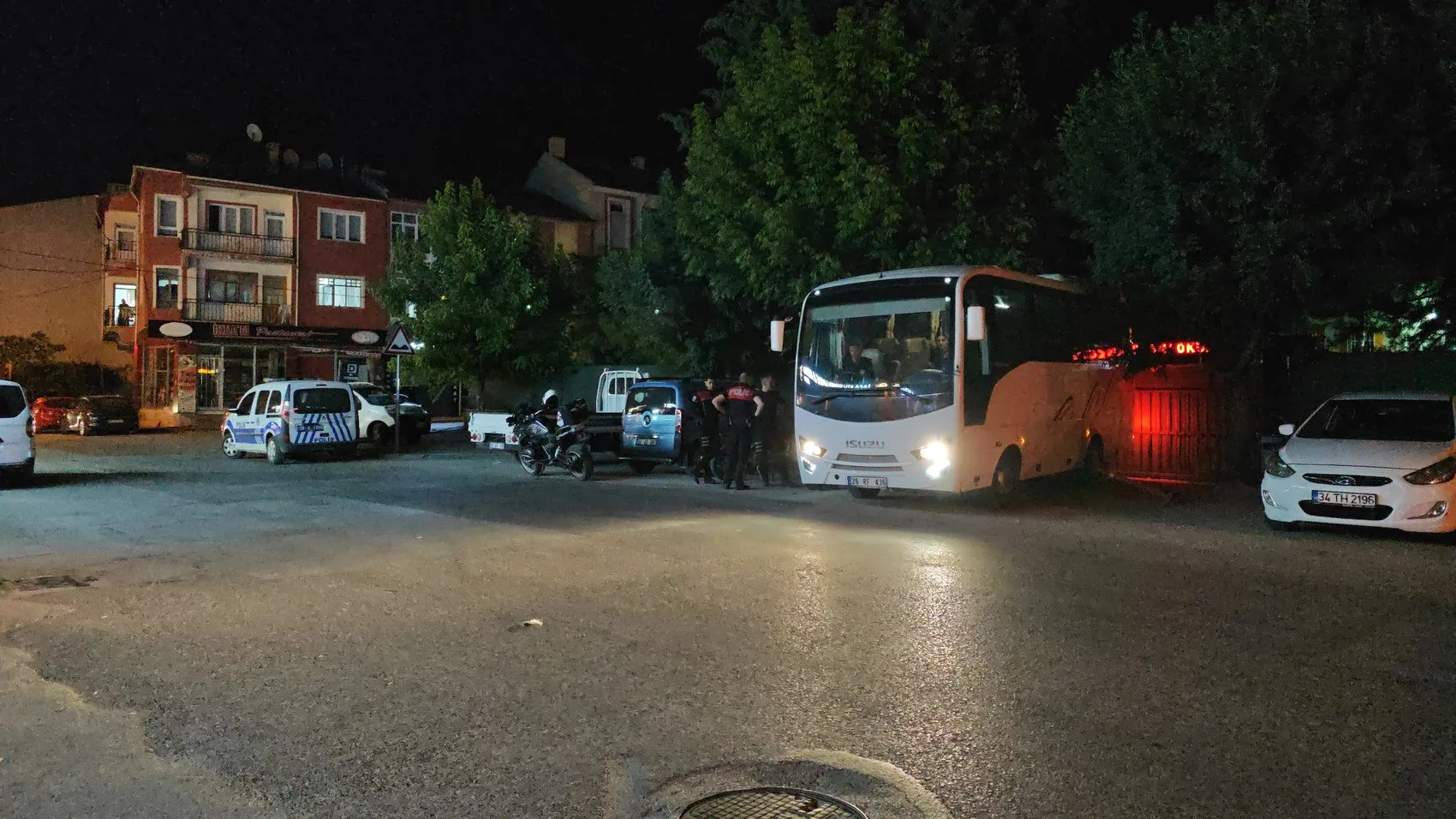 Eskişehir’de sokak kavgasına polis müdahalesi 18 kişi gözaltında