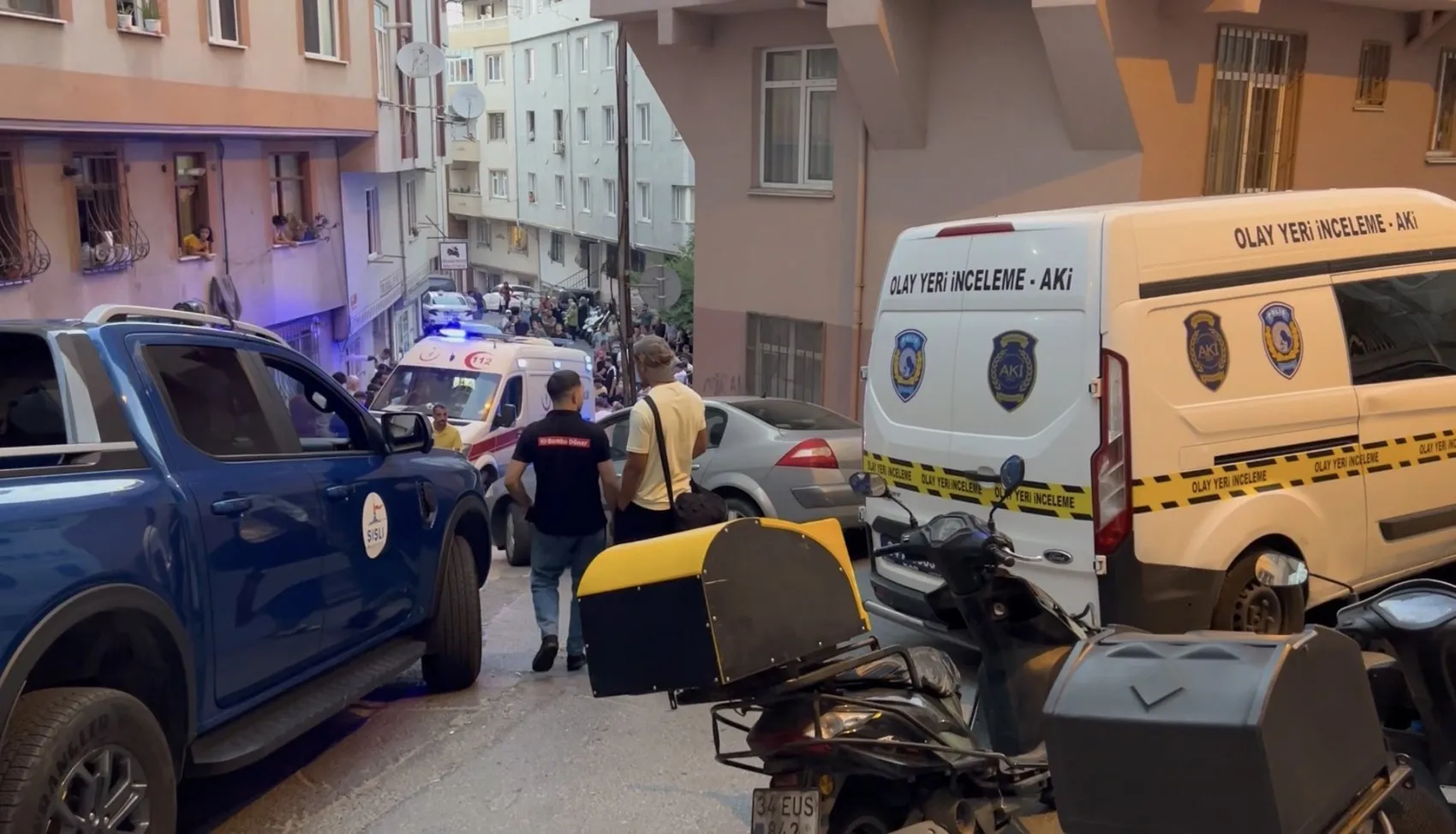 Şişli'de genç adam evinde ölü bulundu