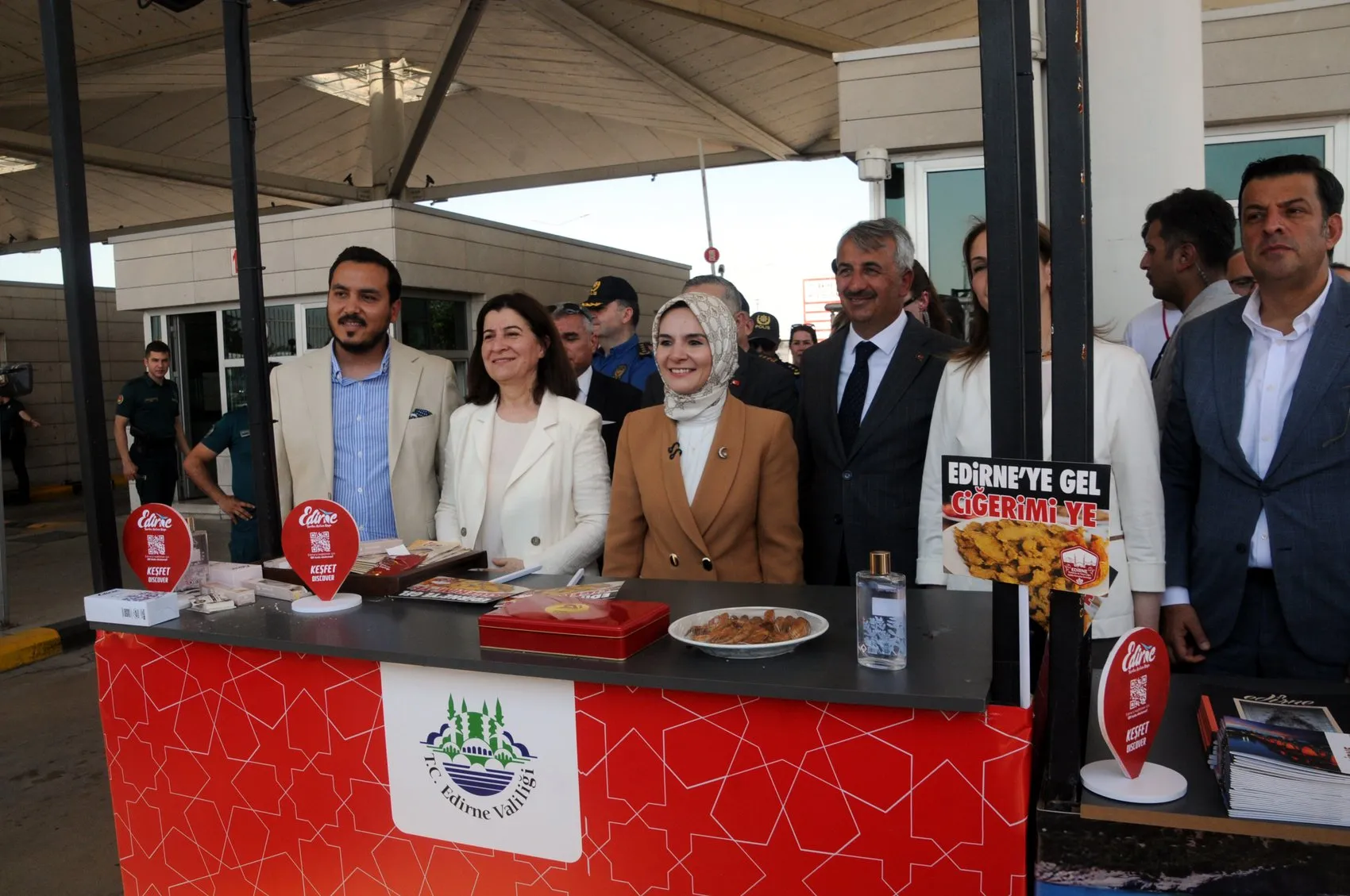 Kapıkule'de gurbetçi yoğunluğu Bekleme süreleri kısaldı