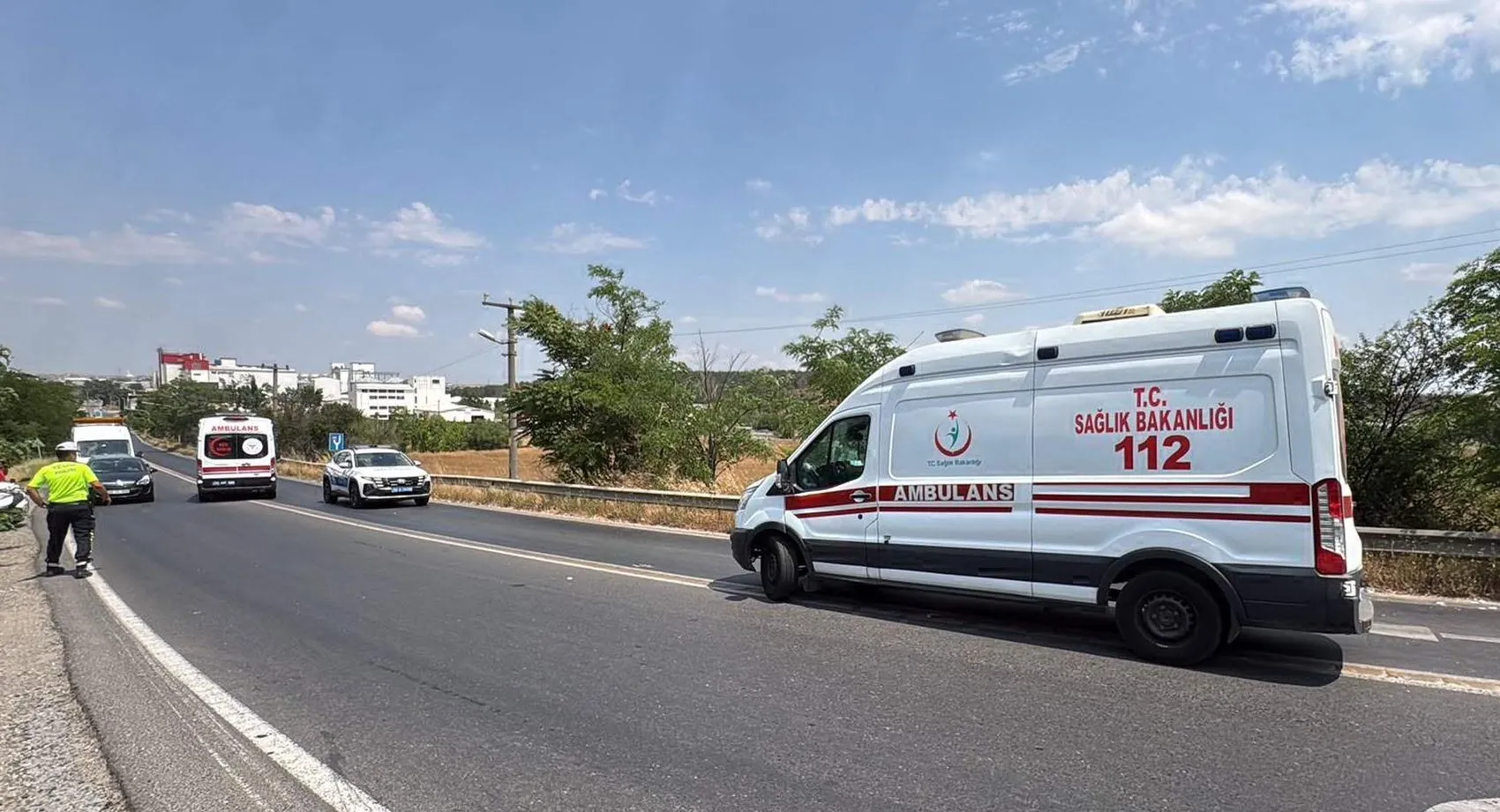 Çorlu'da motosiklet kazası aileyi hastanelik etti