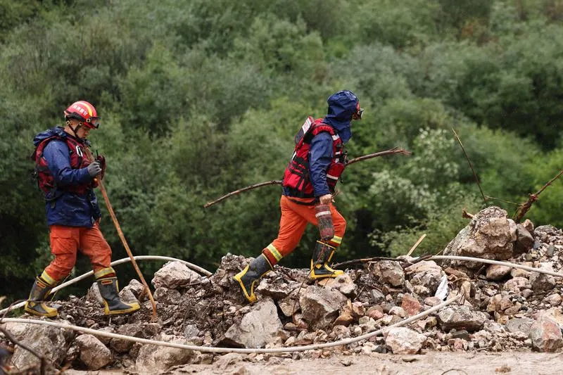 Çin'de sel felaketi 10 can aldı