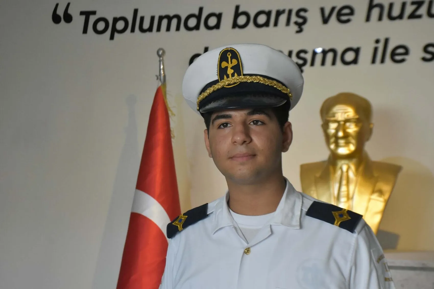 14 yaşındaki Onur'un kaleminden Mavi Vatan destanı