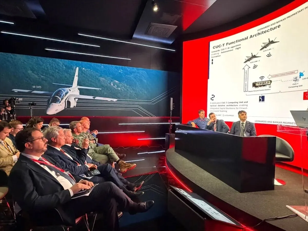 KIZILELMA'nın M-346 ile tarihi uçuşunun tüm detayları açıklandı