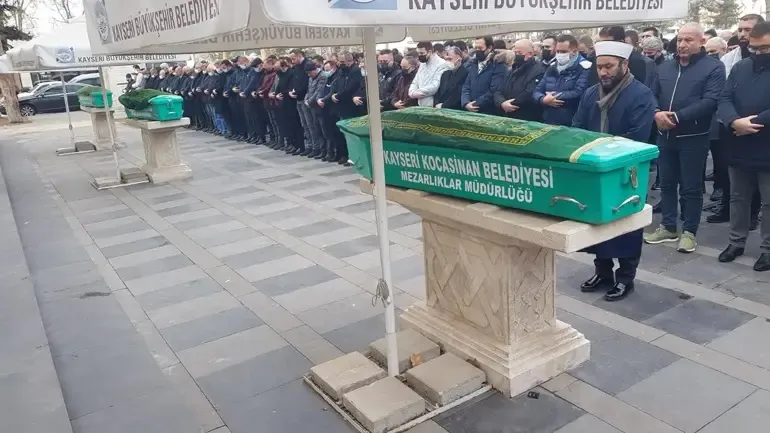 Üç kişiyi öldürüp kaçmıştı 3,5 yıl sonra Türkiye'de yakalandı