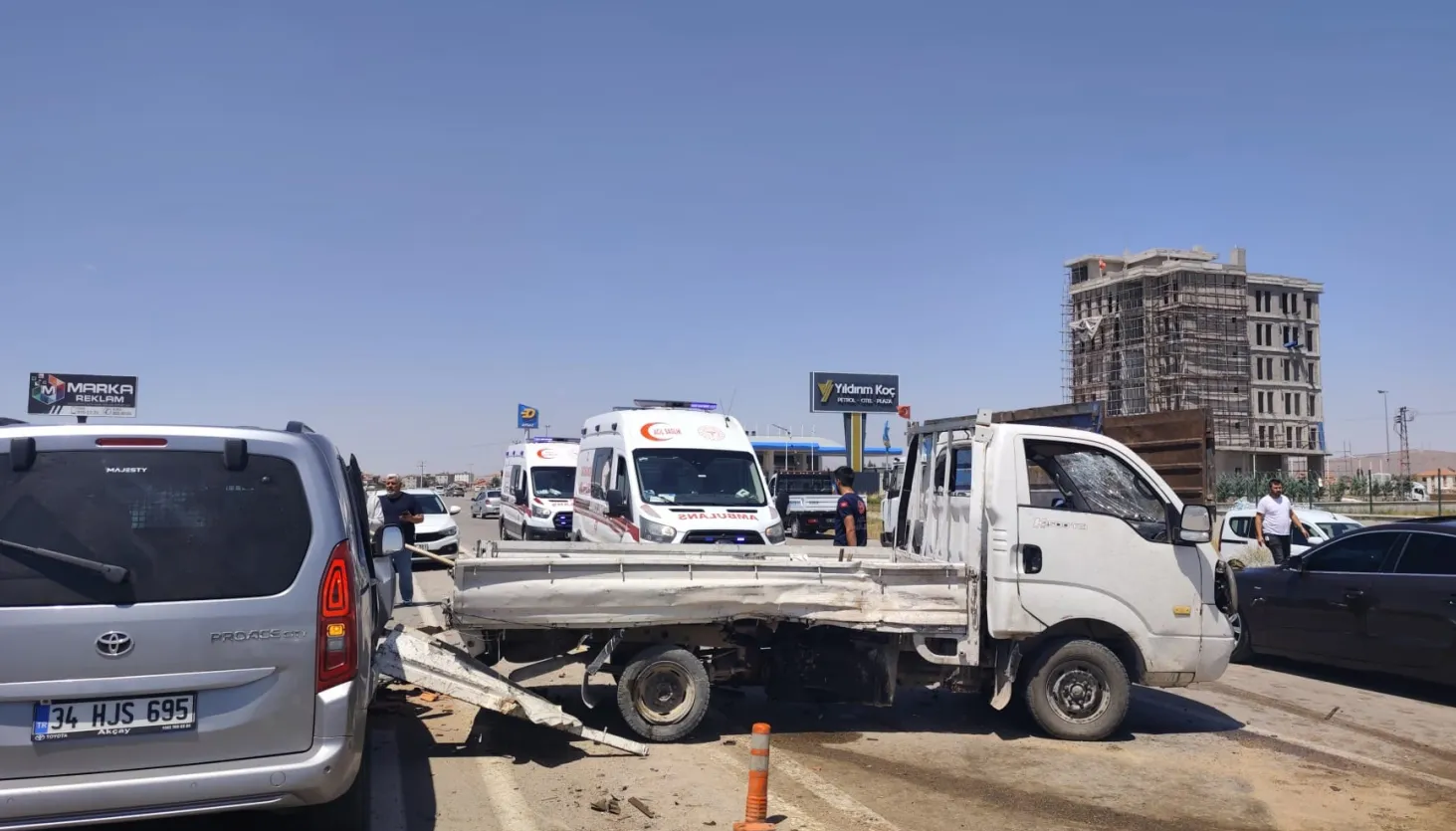 Aksaray’da zincirleme kaza sonucu beş kişi hastanelik oldu