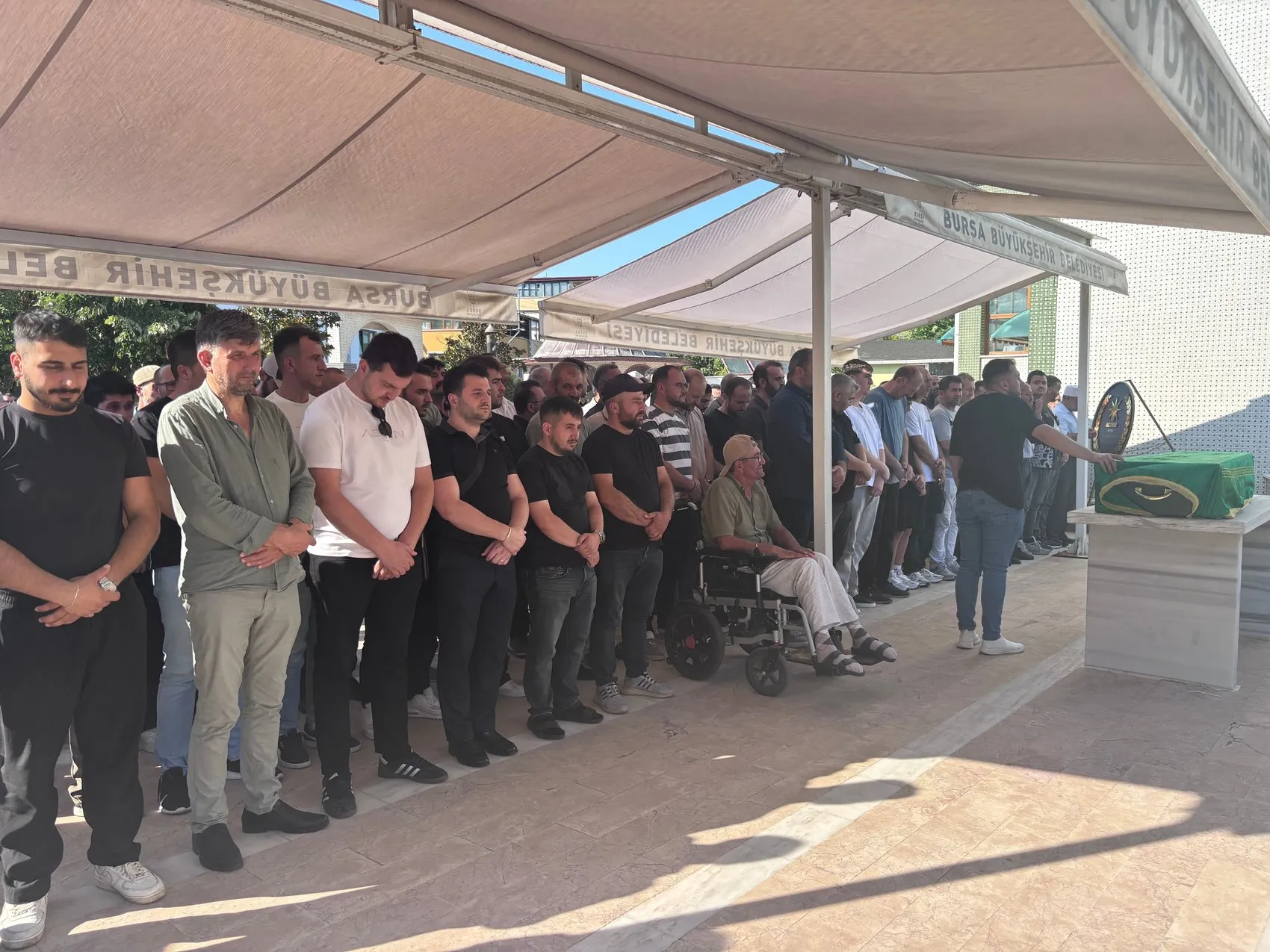 Sivas yolunda can veren 5 yaşındaki Kerem Ali toprağa verildi