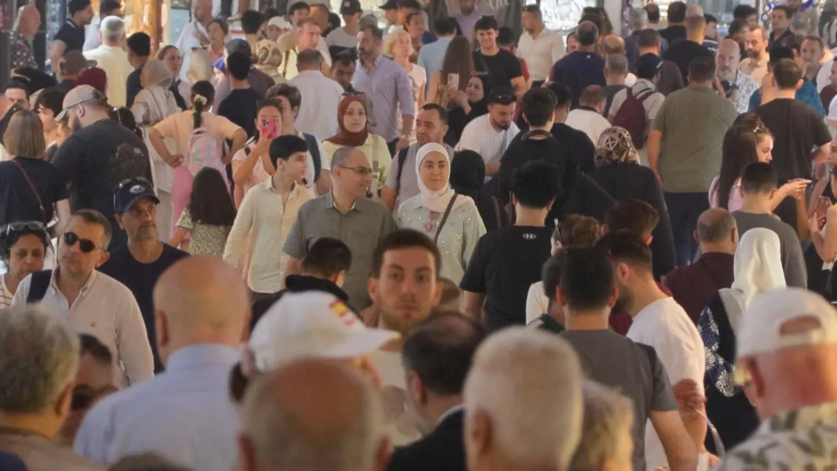 Kapalıçarşı esnafı Vali Gül ile buluştu