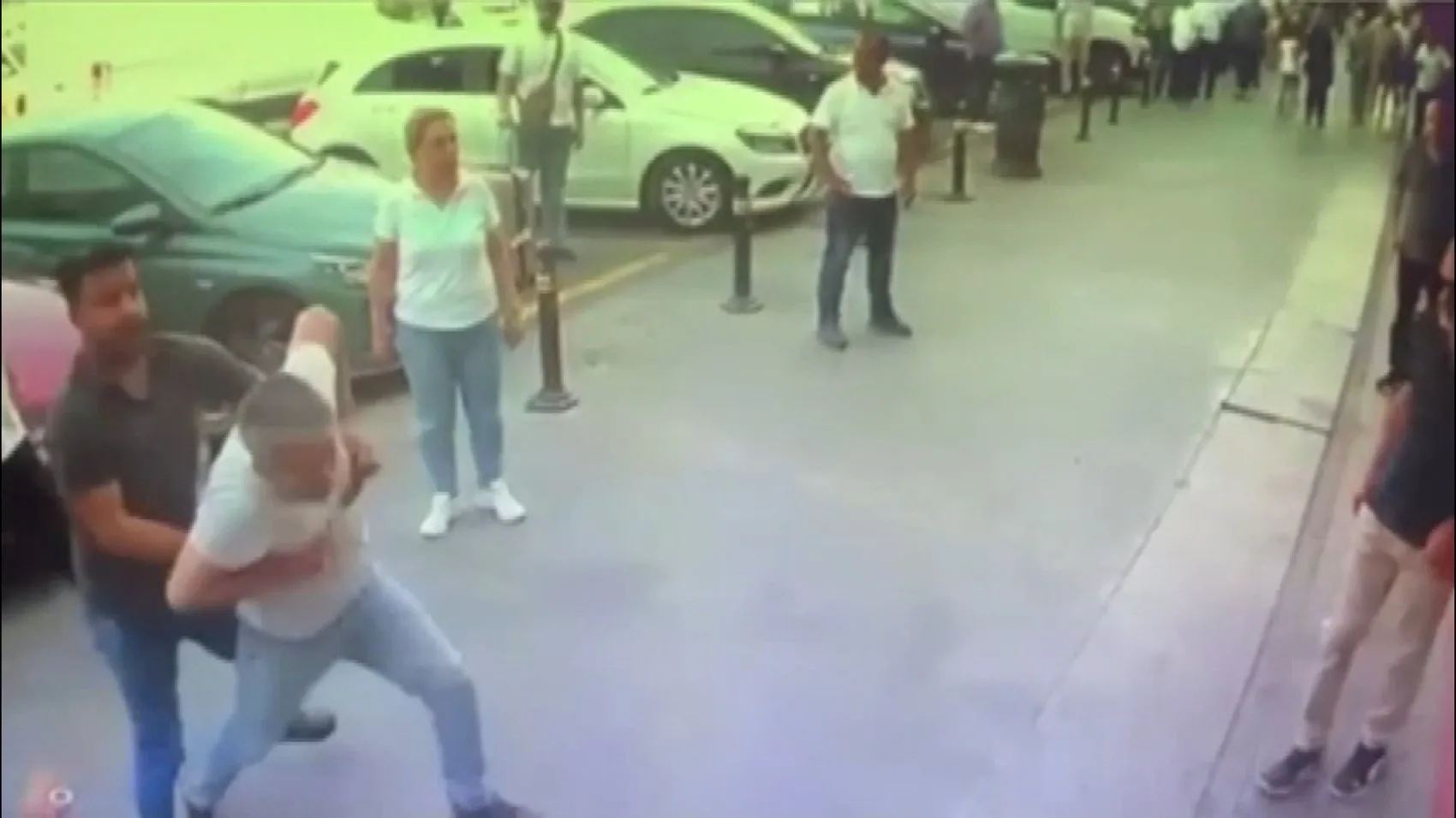 İstanbul otogarında taksici kavgası kanlı bitti