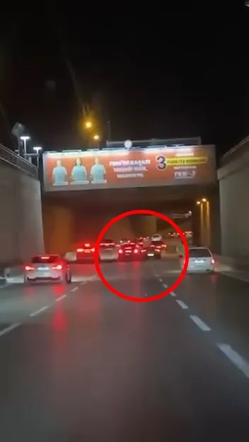 Bursa trafiğinde tehlikeli sürüş kamerada
