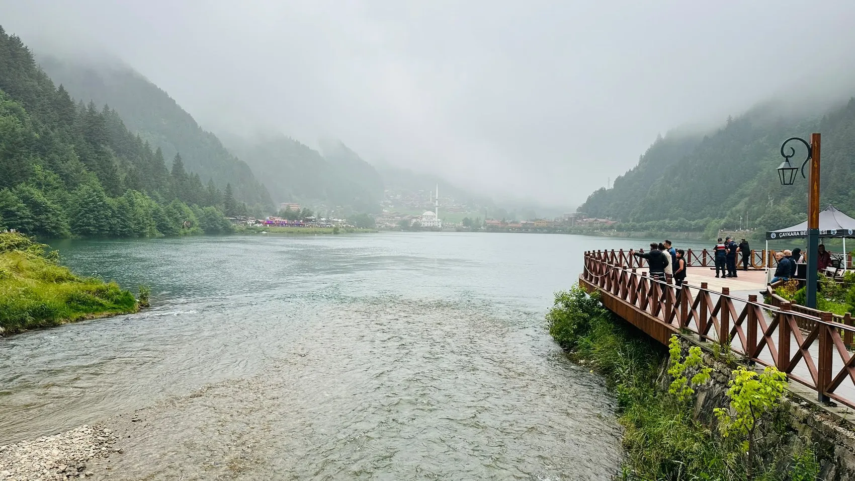 Uzungöl'de çanta peşinde korkunç olay