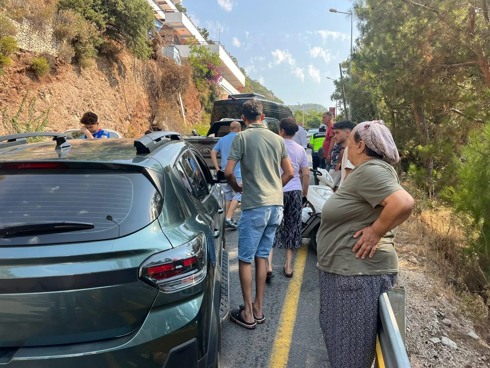 Fethiye yolunda dört araç birbirine girdi 24 yaşındaki genç hayatını kaybetti