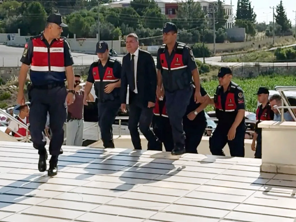 Silifke Belediyesi operasyonunda tutuklu sayısı iki kişi daha arttı