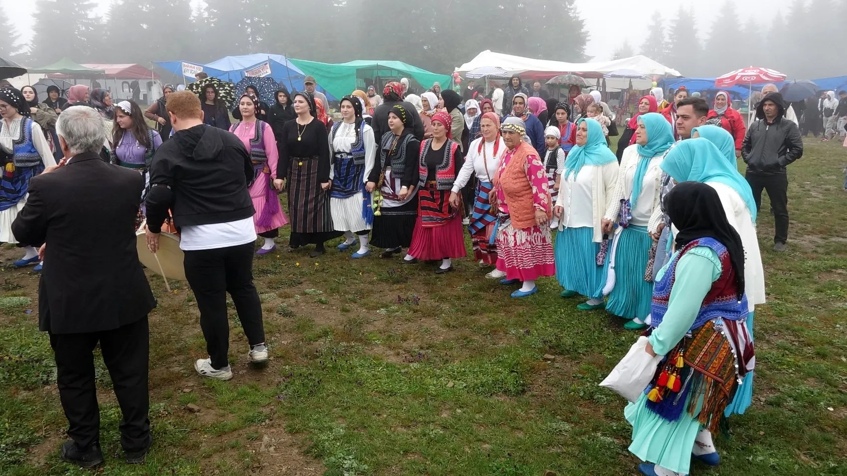 Trabzon'un yükseklerinde asırlık yayla göçü başladı