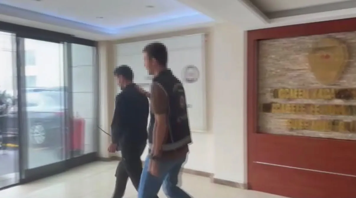 Büyükçekmece TEM Otoyolu'nda göçmen kaçakçılığı operasyonu