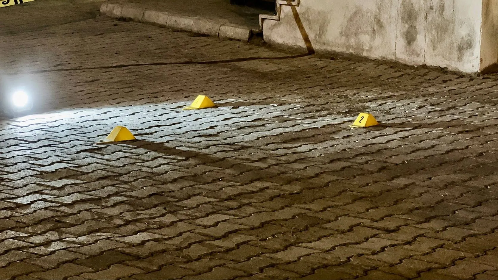 Malatya’da gece vakti sokak ortasında silahlar konuştu