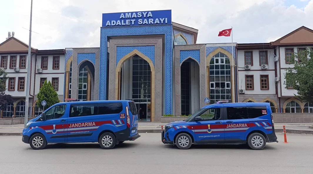 Amasya'da telefon dolandırıcıları yaşlı adamı 2 milyon lira çarptı
