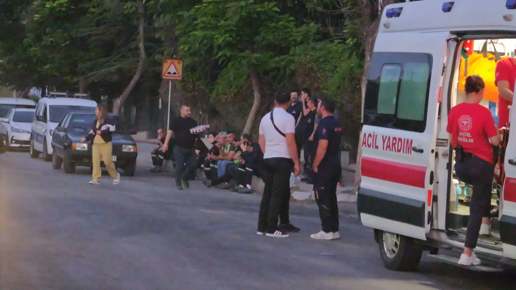 Eskişehir Organize Sanayi Bölgesi'nde gece vakti fabrika yangını
