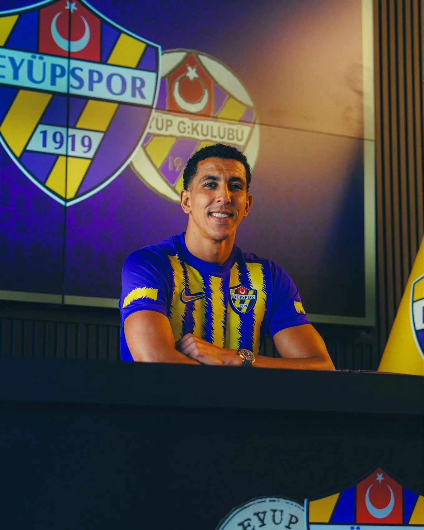 Eyüpspor savunma hattını Faslı stoperle güçlendirdi