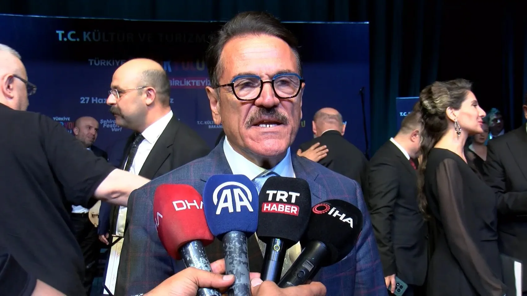Bursa fethinin 700’üncü yılına özel müzik ödülleri verildi