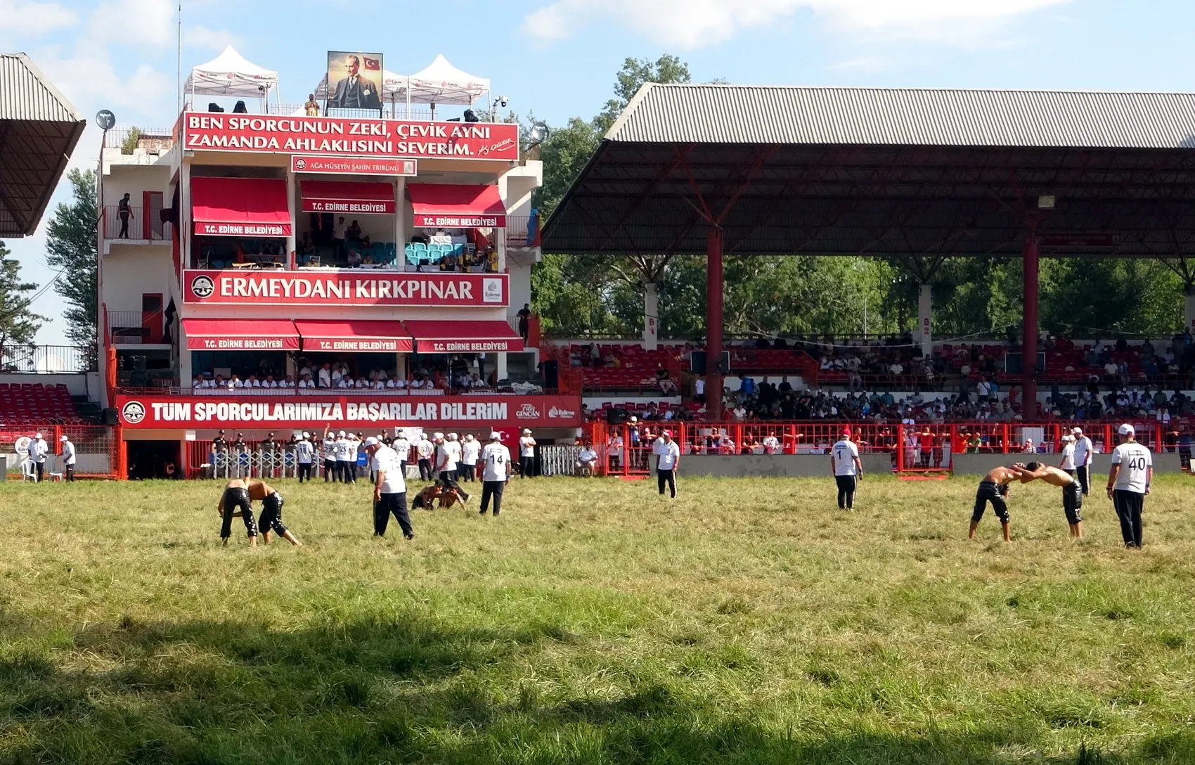 Kırkpınar er meydanında final heyecanı başladı