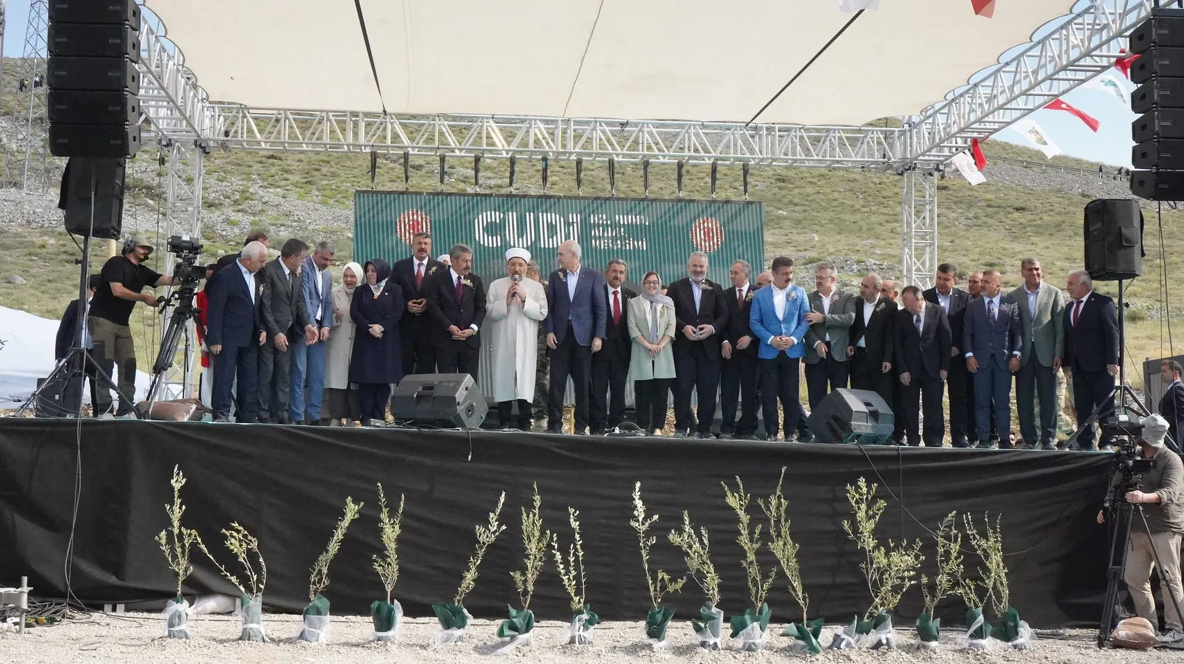 Şırnak'ta terörün yerini kardeşlik türküleri alıyor