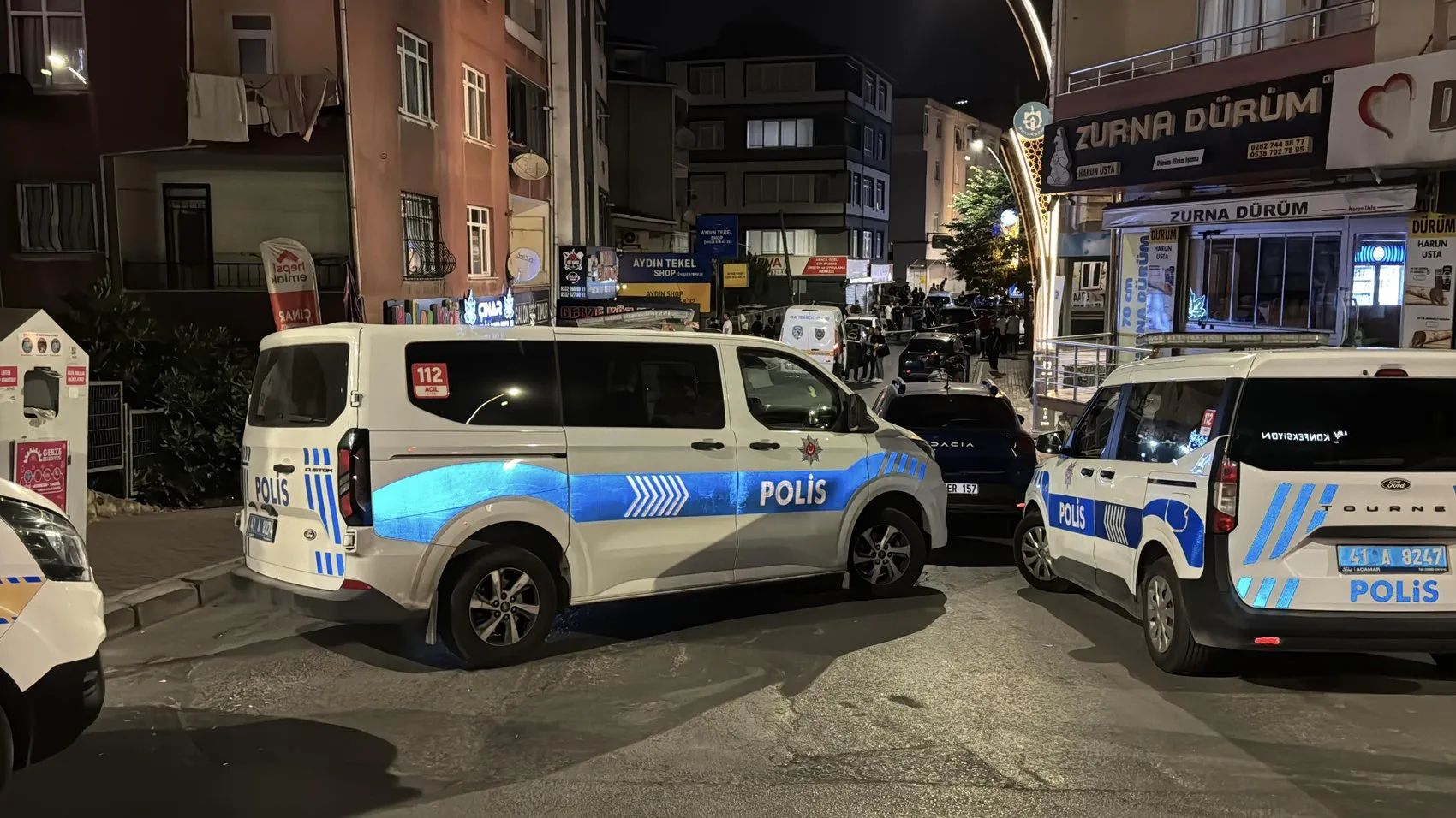 Gebze'de sokak ortasında çatışma 3 kişi yaralandı