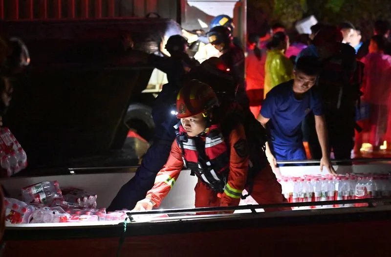 Çin'de tropikal fırtına felaketi 39 can aldı