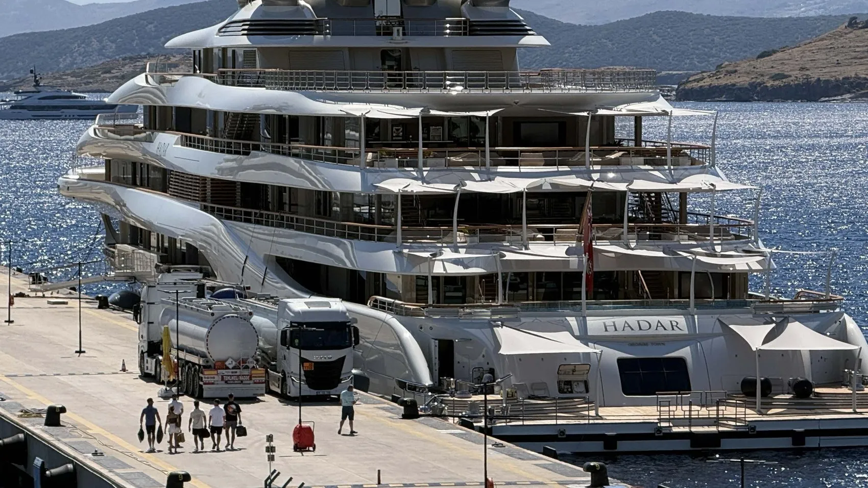 Bodrum limanında milyar dolarlık yakıt ikmali