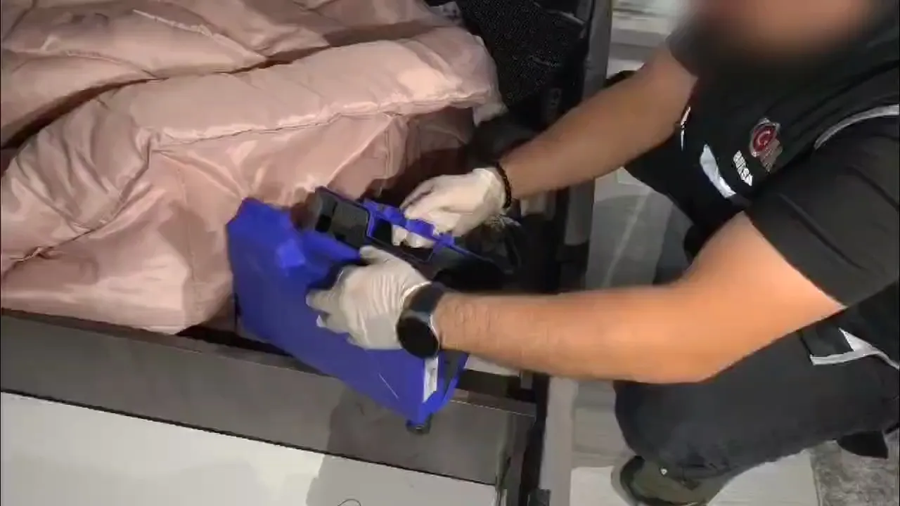 İznik’te tefecilik çetesine operasyon yapıldı