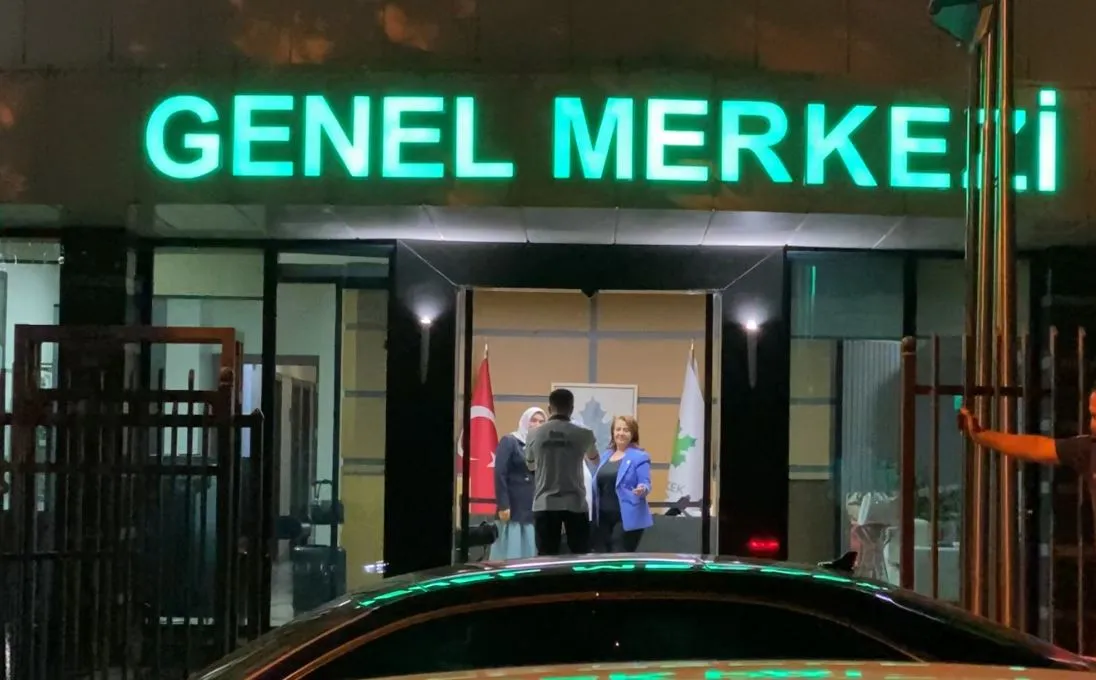 Gelecek Partisi kapılarını kapattı