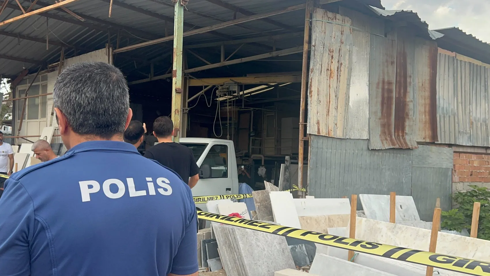 Antalya'da iş kazası sonucu 31 yaşındaki anne hayatını kaybetti