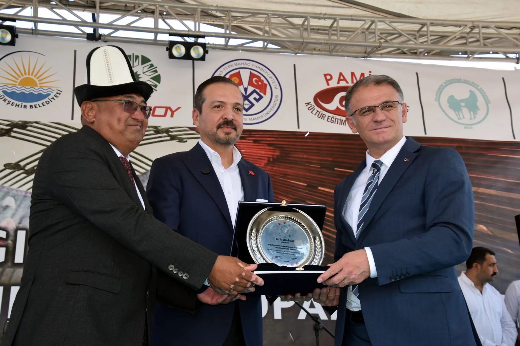 Ulupamir’de Kırgız rüzgarı esti