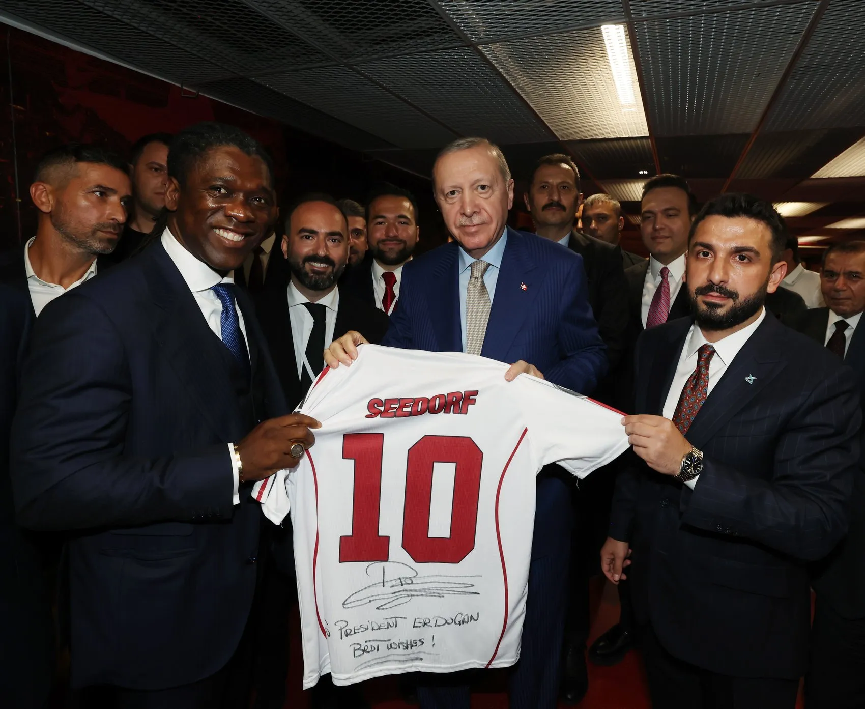 Erdoğan'dan TÜGVA vurgusu Gençlik milletin atardamarıdır