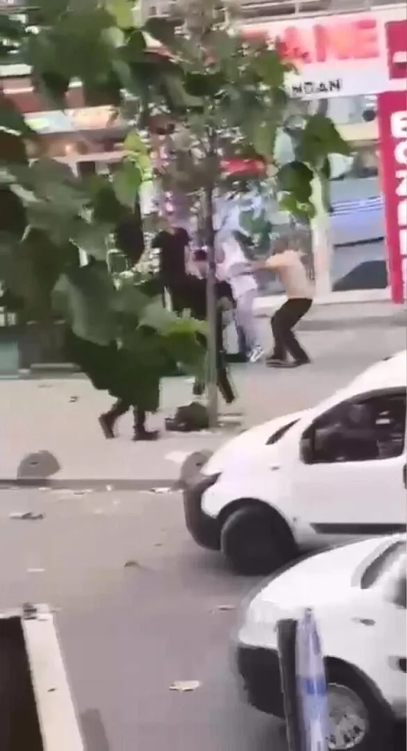 Bahçelievler'de karpuz etiketi kavgası sokağa taştı
