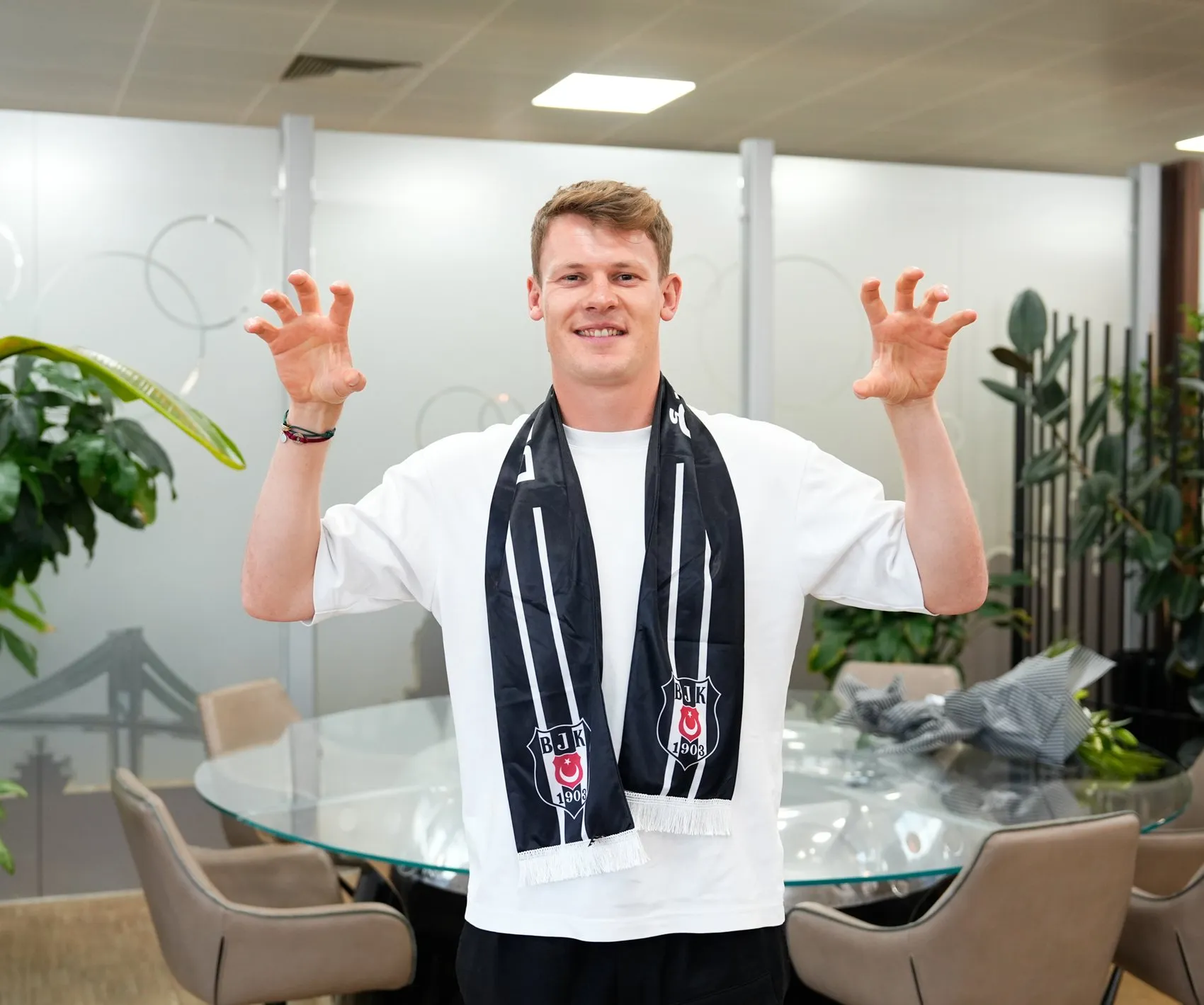 Beşiktaş kalesini emin ellere teslim etmeye hazırlanıyor