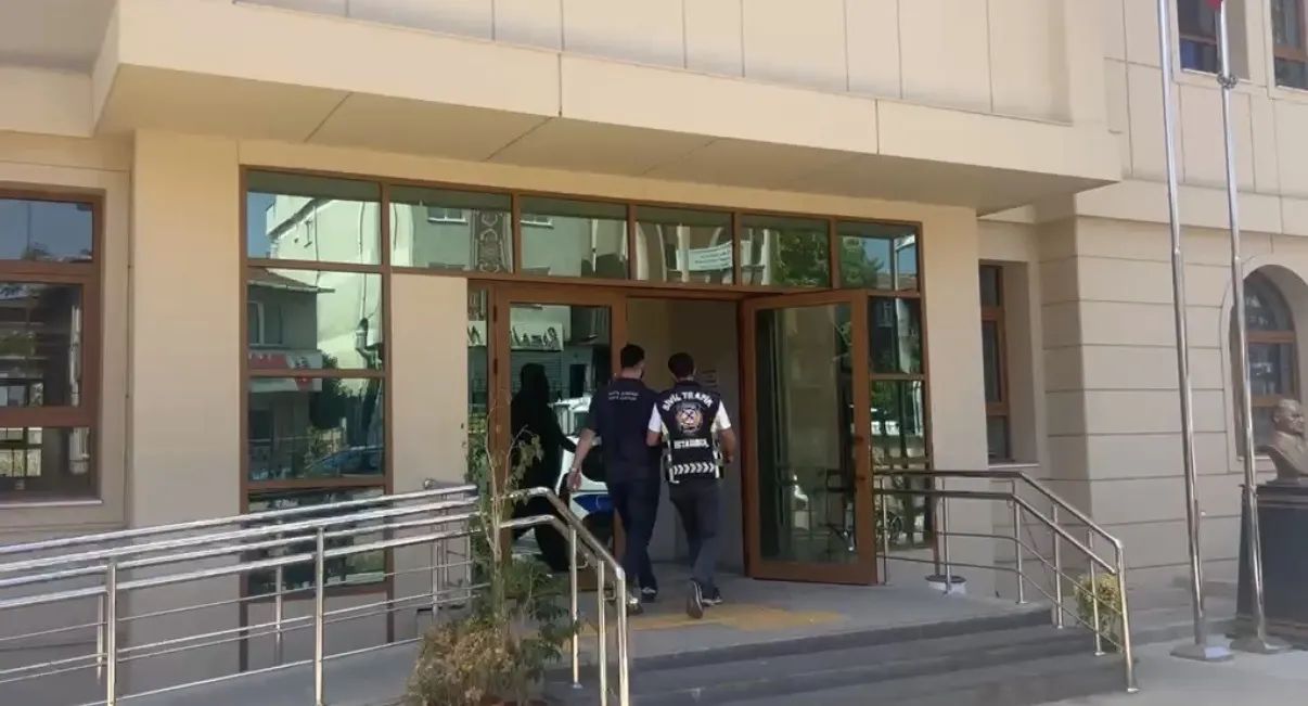 Ataşehir trafiğinde makas atan sürücüye ağır fatura