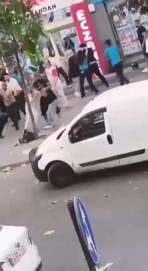 Bahçelievler'de karpuz etiketi kavgası sokağa taştı