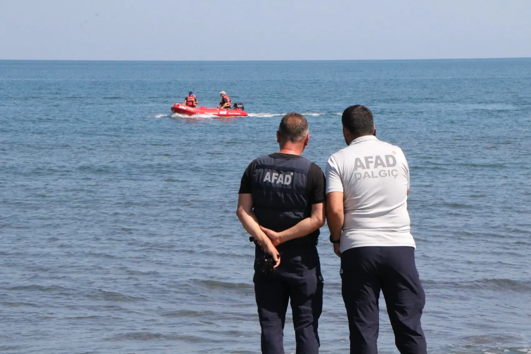 Samsun açıklarında batan tekne bulundu kayıp bir kişiye ulaşılmaya çalışılıyor