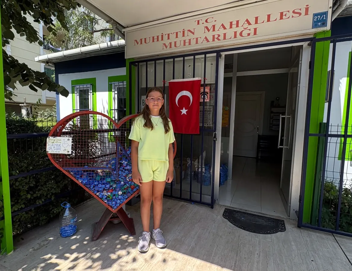 10 yaşındaki Öykü 10 bin kapakla engellilere umut oldu