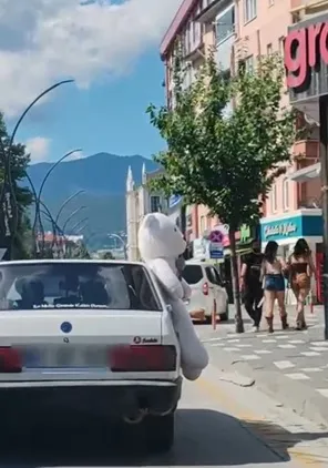 Bolu sokaklarında oyuncak ayılı tur 41 bin liraya patladı