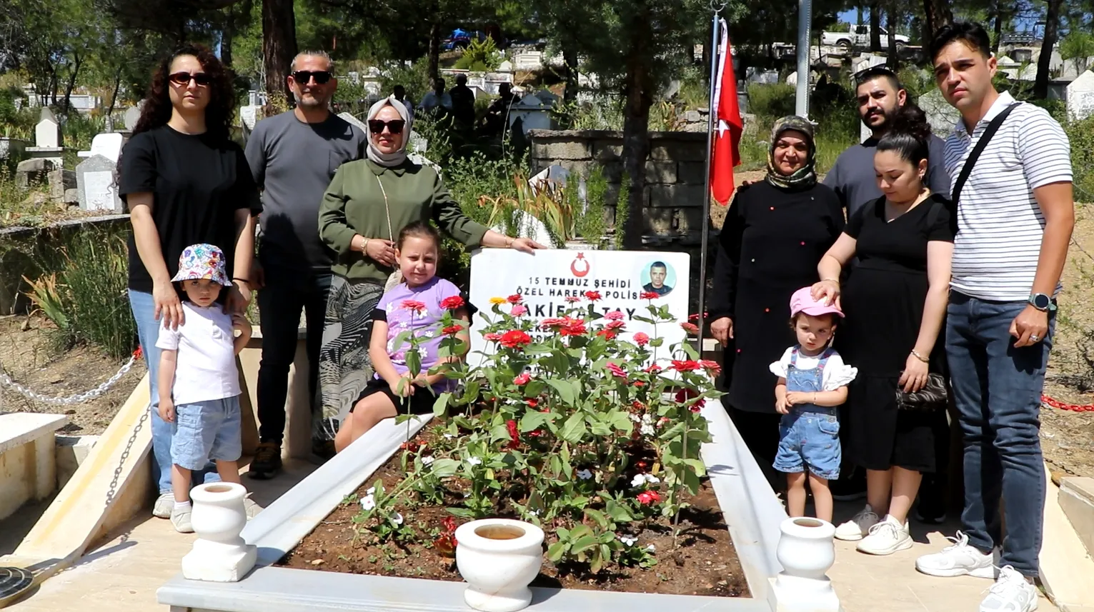 Burdur şehidini onuncu yılında dualarla andı