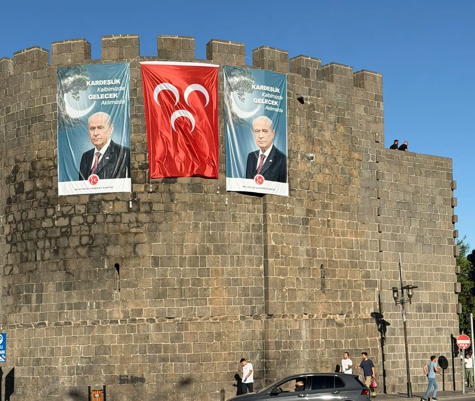 MHP'li Küçük Diyarbakır'da Terörsüz Türkiye vurgusu yaptı