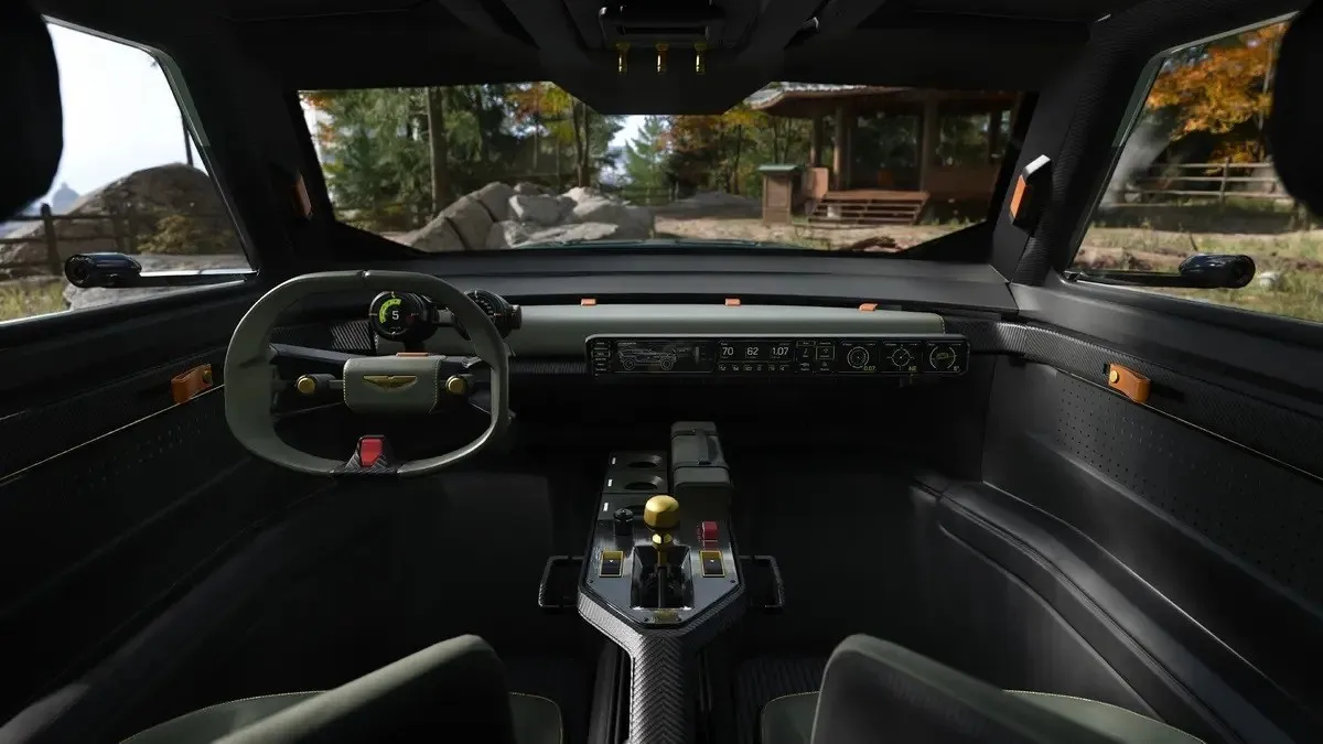 Aston Martin, Call of Duty'ye özel SUV aracını tanıttı!
