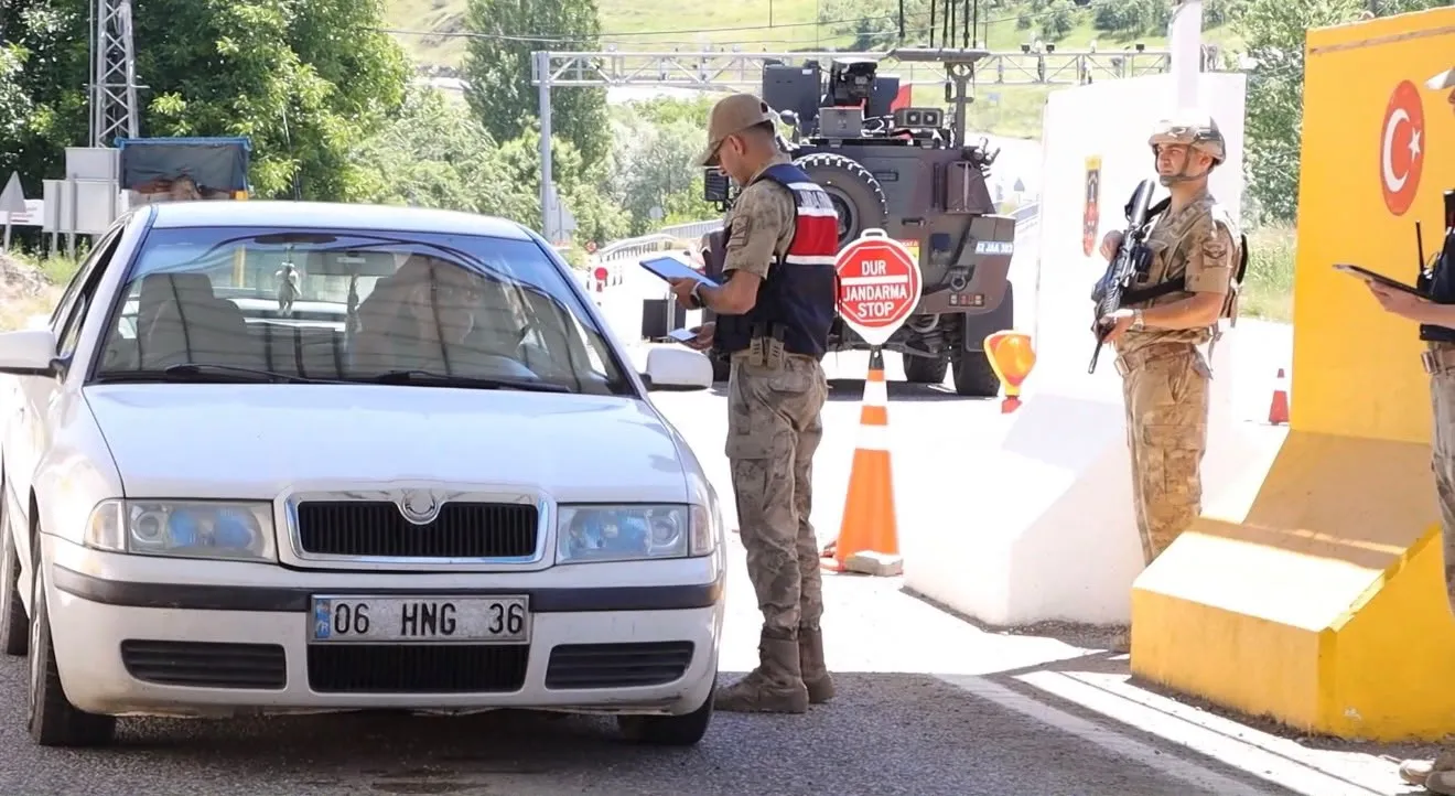 Tunceli'de mayın temizliği sürüyor