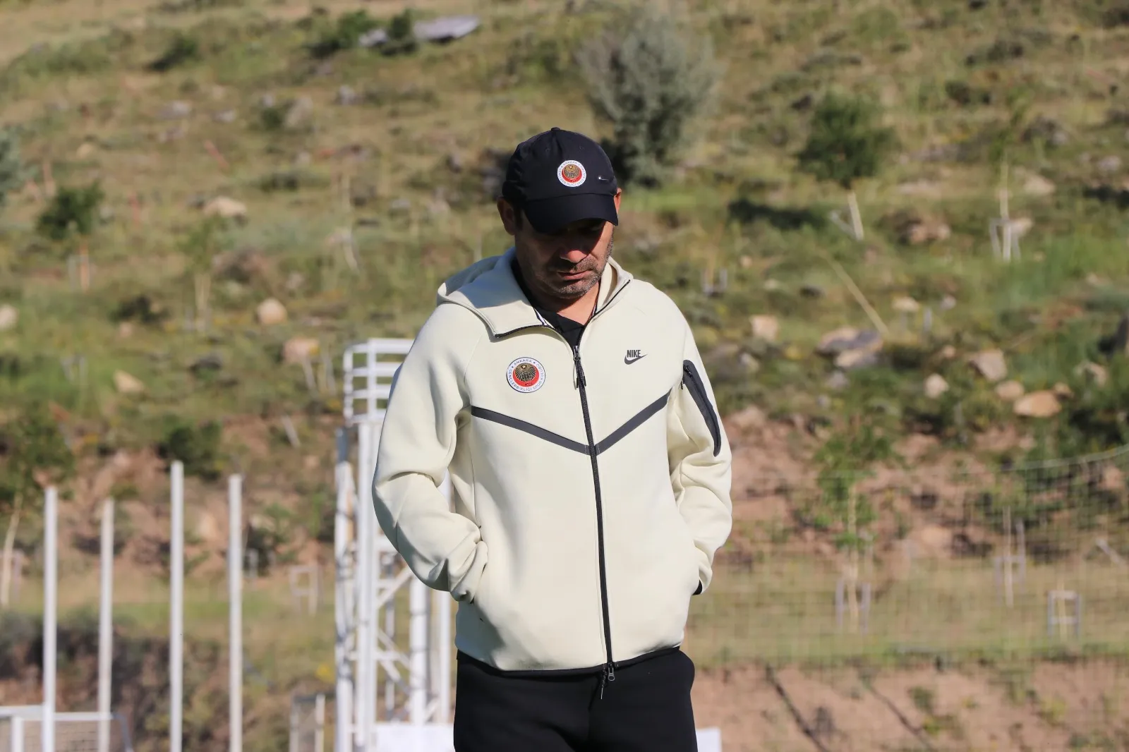 Gençlerbirliği Teknik Direktörü Diyadin Ekonomik makas ligi zorlaştırıyor