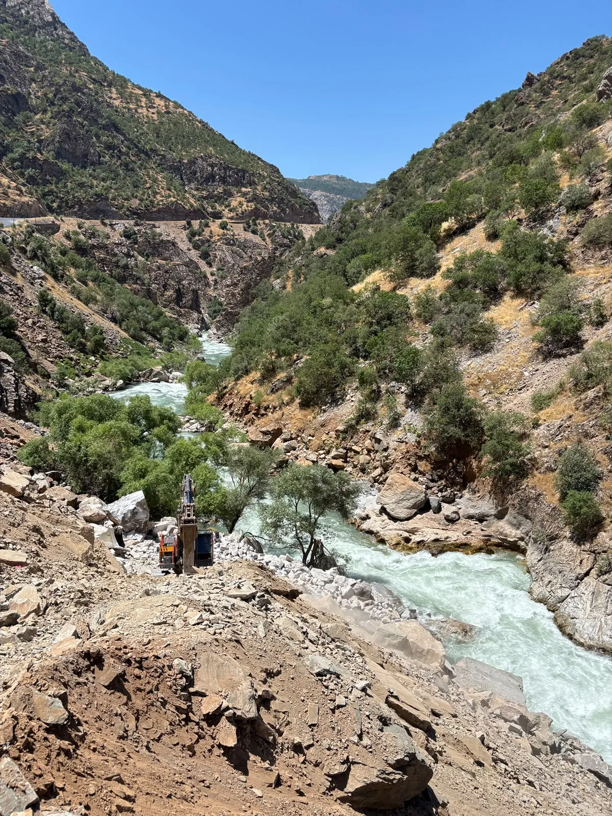 Habur Çayı’nda kaybolan Erkan Sak için sınır ötesinde arama