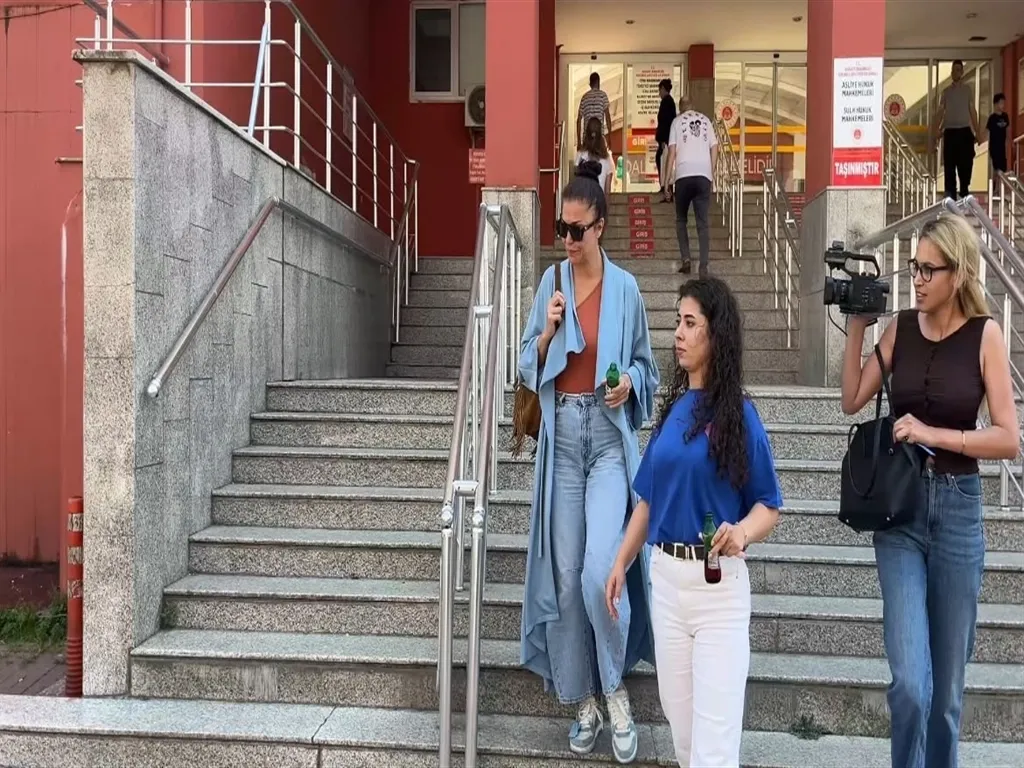 Deniz Akkaya ve ev sahibinin ev kavgası yargıya taşındı