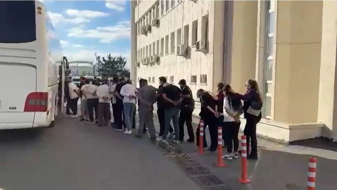 Kızılcahamam merkezli devre mülk vurgununa büyük operasyon